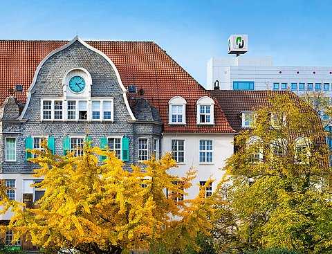 Exterior view of Helios University Hospital Wuppertal