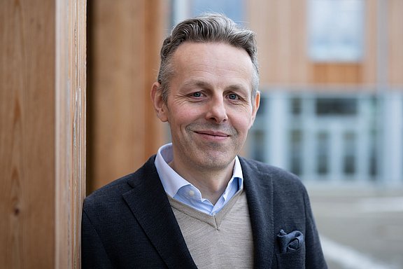 Portraitfoto von Lars Immerthal