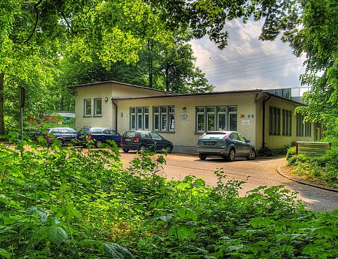 Exterior view of the Institute for Research in Operative Medicine (IFOM)