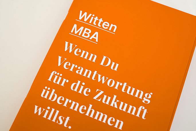 Broschüre MBA studieren am Professional Campus der UW/H