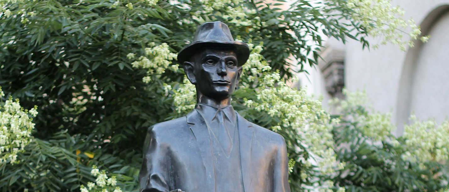 Statue von Frank Kafka